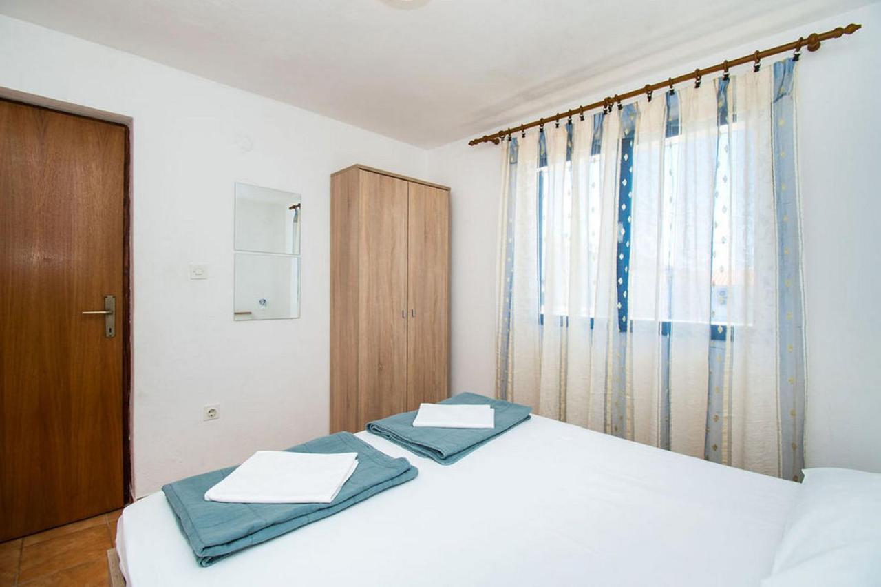 Apartments Crljenko Povljana Kültér fotó
