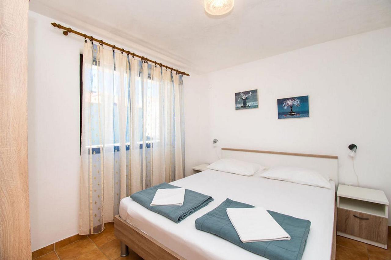 Apartments Crljenko Povljana Kültér fotó