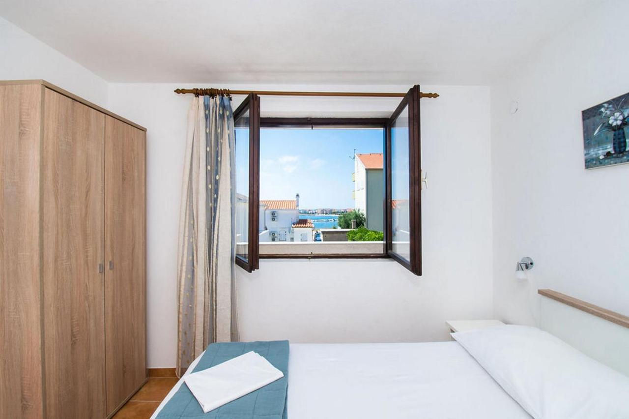 Apartments Crljenko Povljana Kültér fotó